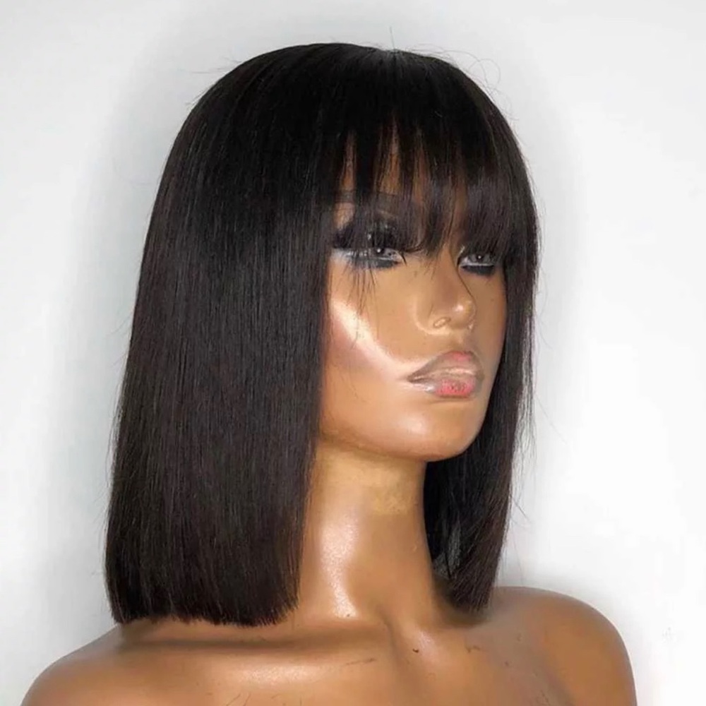 STRAIGHT HAIRED WIG WITH BANGS